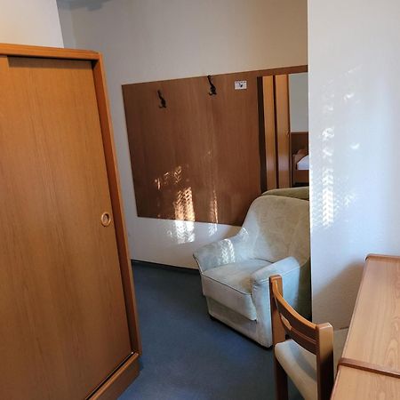 Hotel-Pension Ursula Бад-Закса Номер фото